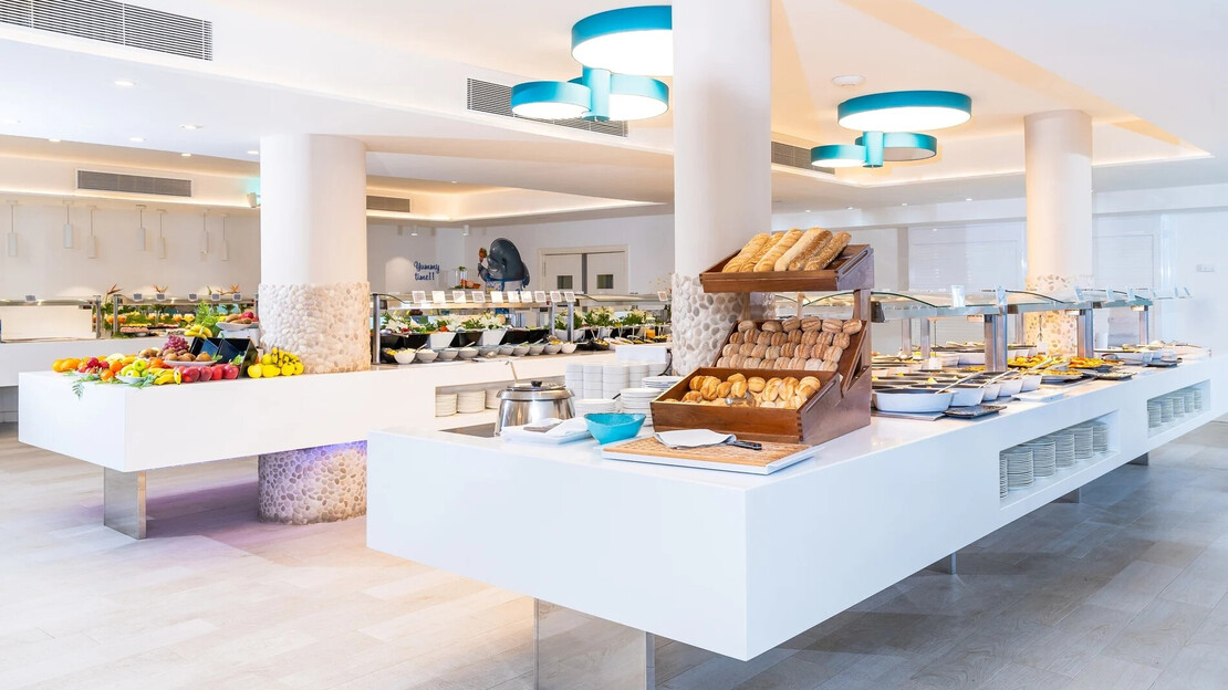 HOVIMA La Pinta Beachfront Family Hotel